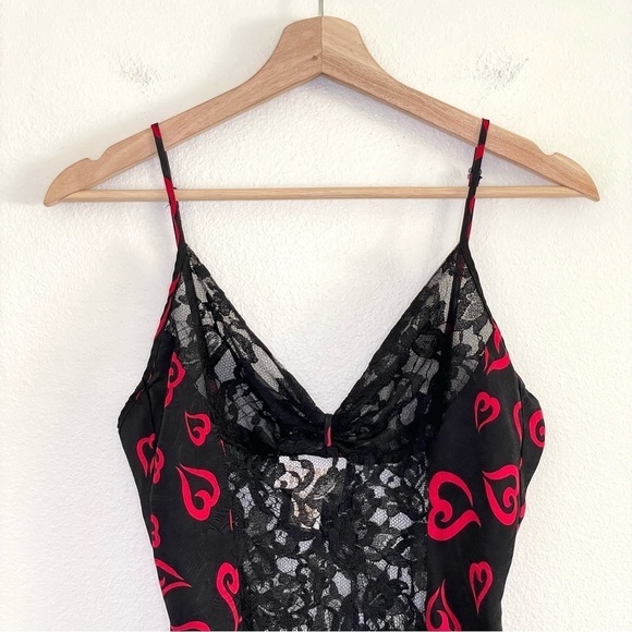 Victoria’s Secret Vintage Gold Label Silk Lace Heart Teddy Bodysuit Black Red - Picture 3 of 16